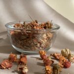 عروسک پشت پرده